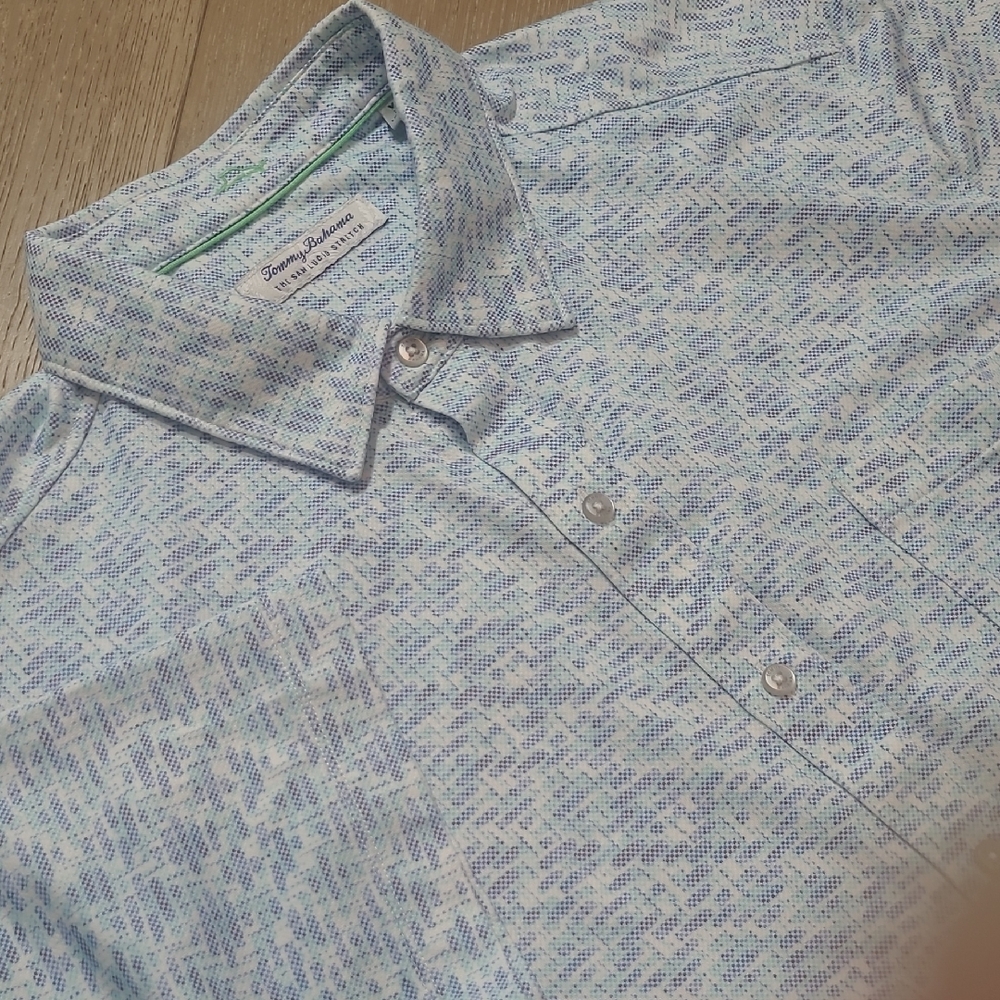 Tommy Bahama San Luis Stretch Shirt Men' ssz XL Light Blue Geometric Button Up